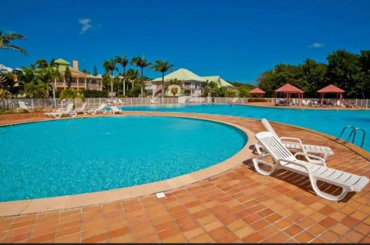 Studio Mojito Vue Mer,Piscine Avec Cuve Eau Et Acces Plage Et Piscine Anse Des Rochers Saint-Francois  Exterior foto